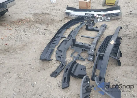 2025 Chevrolet Express Cargo Rwd 2500 Regular Wheelbase Wt from USA, damaged, VIN 1GCWGAF76S1107812